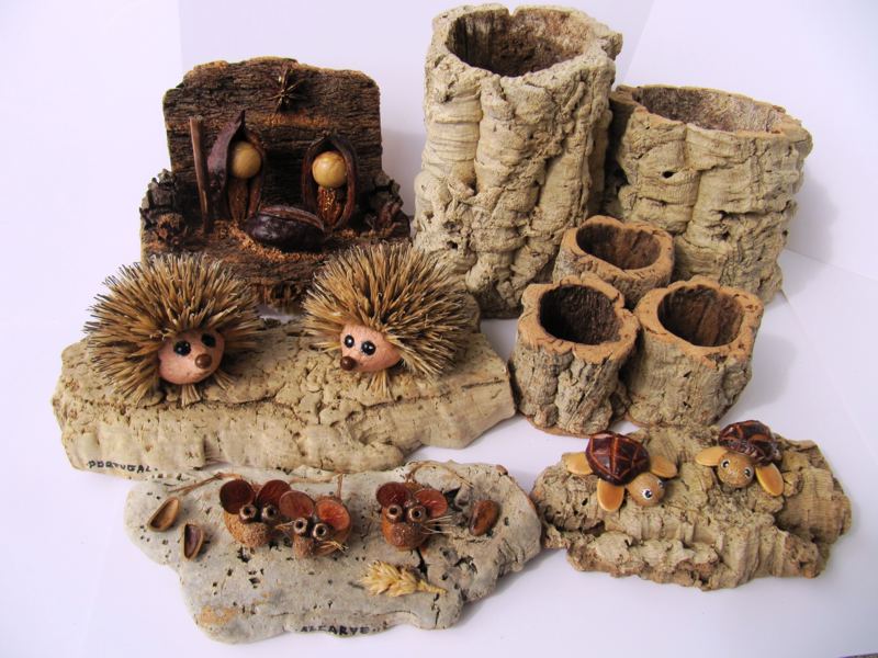 Foto Souvenirs de Portugal de figuras sobre Cortiça